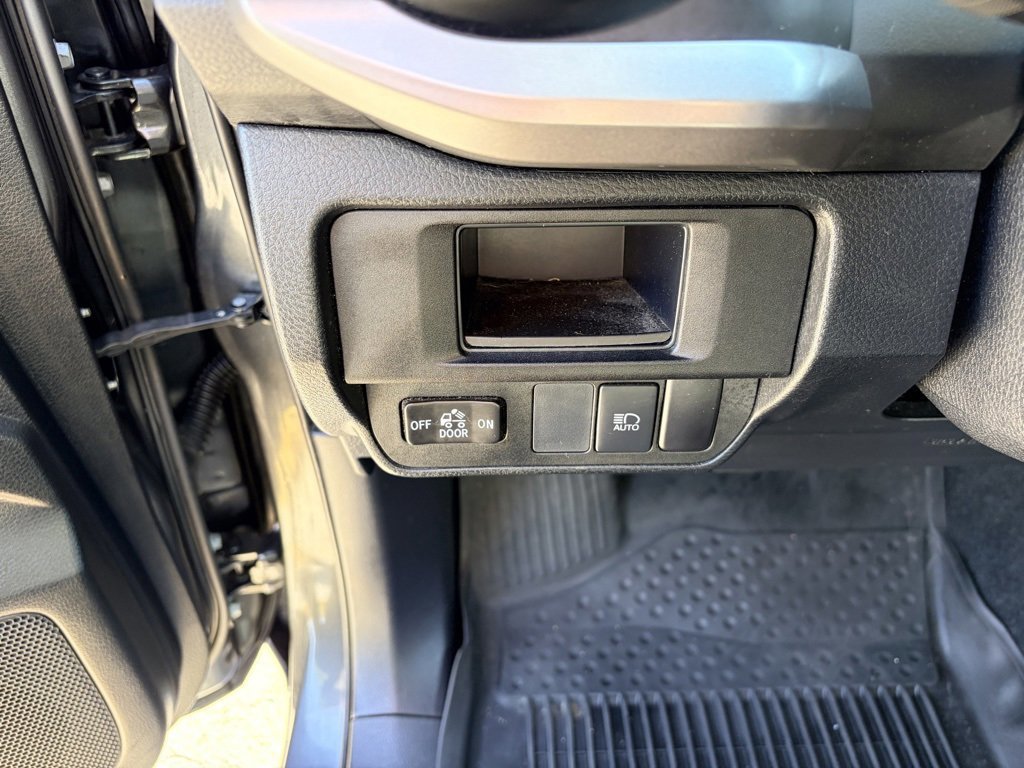 Used 2019 Toyota Tacoma SR5 image 20