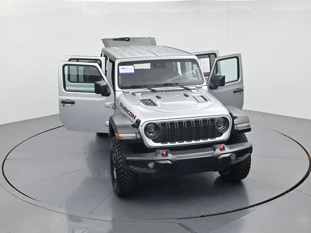 Used 2024 Jeep Wrangler Unlimited Rubicon AWD/4WD image 52