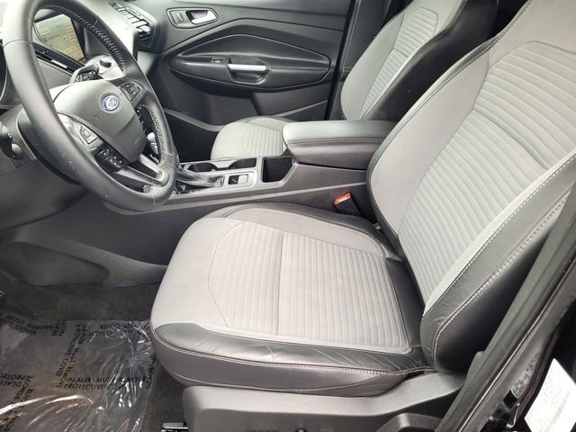 Certified 2019 Ford Escape SE FWD image 11