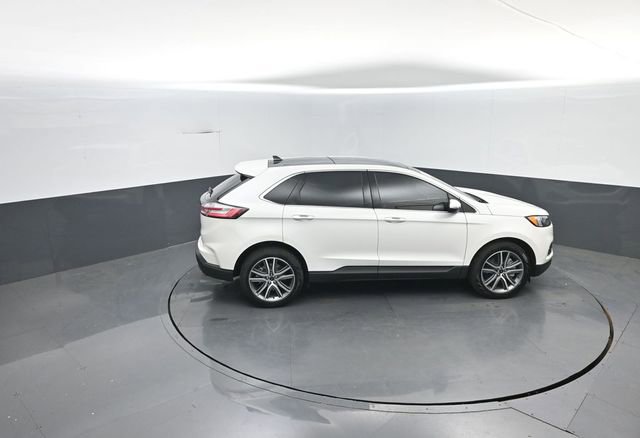 Certified 2024 Ford Edge Titanium AWD/4WD image 23