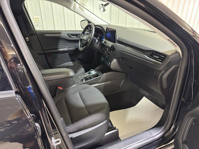 Certified 2025 Ford Escape Active w/ Cold Weather Package AWD/4WD image 29