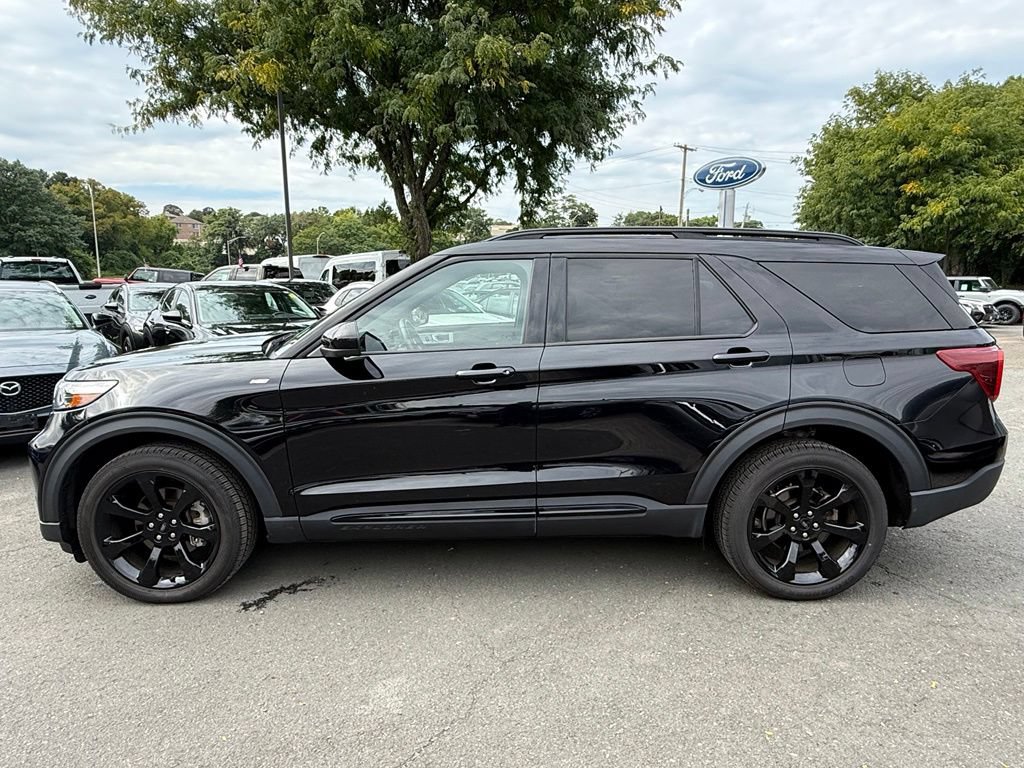 Certified 2023 Ford Explorer ST-Line w/ Class IV Trailer Tow Package AWD/4WD image 11