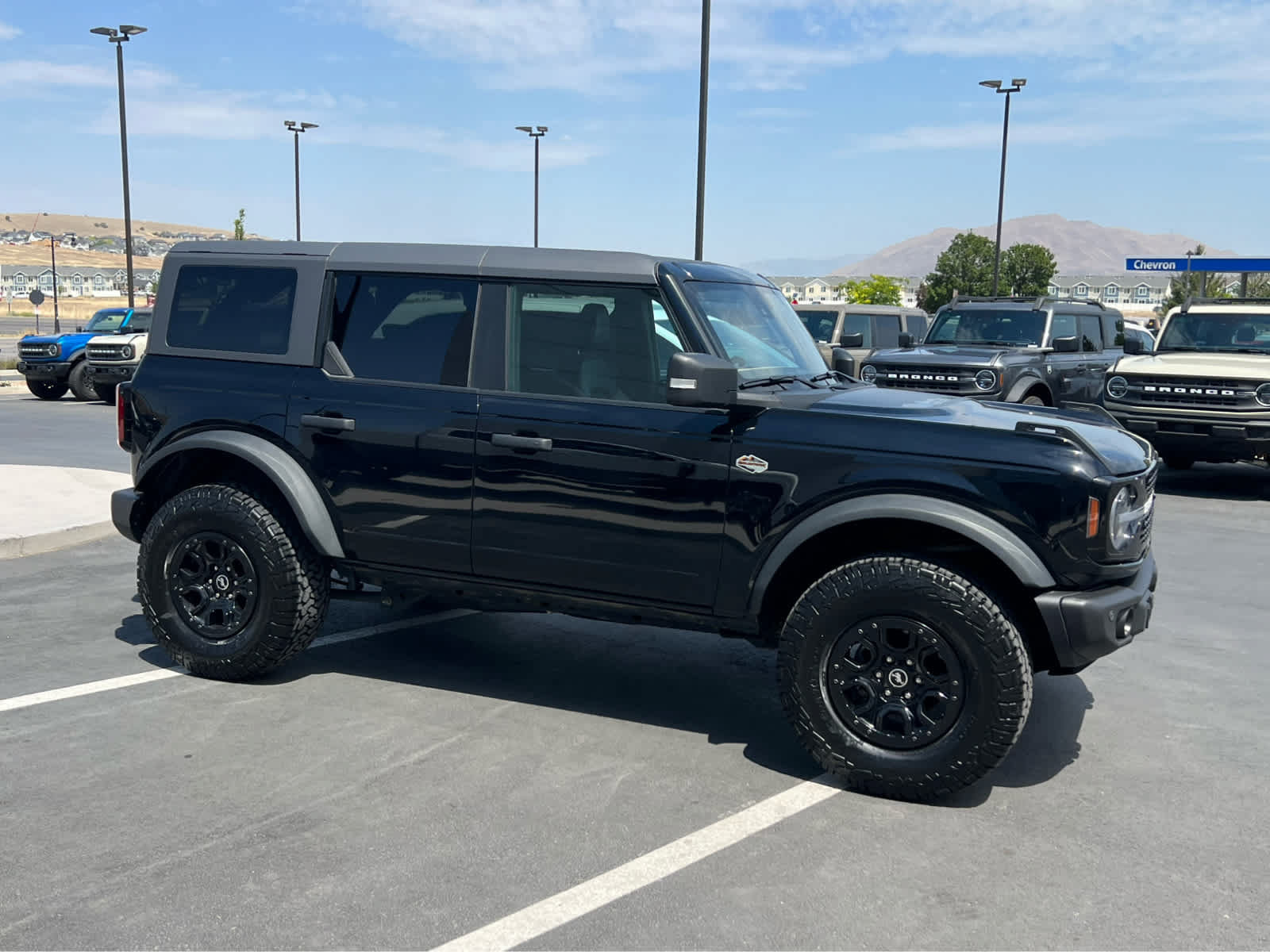 Certified 2023 Ford Bronco Wildtrak AWD/4WD image 5