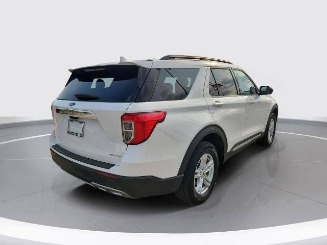 Certified 2024 Ford Explorer XLT w/ Equipment Group 202A AWD/4WD image 5