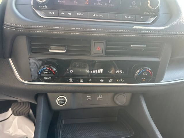 Used 2023 Nissan Rogue SV AWD/4WD image 25