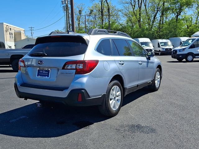 Used 2019 Subaru Outback 2.5i Premium w/ Popular Package #2 AWD/4WD image 4