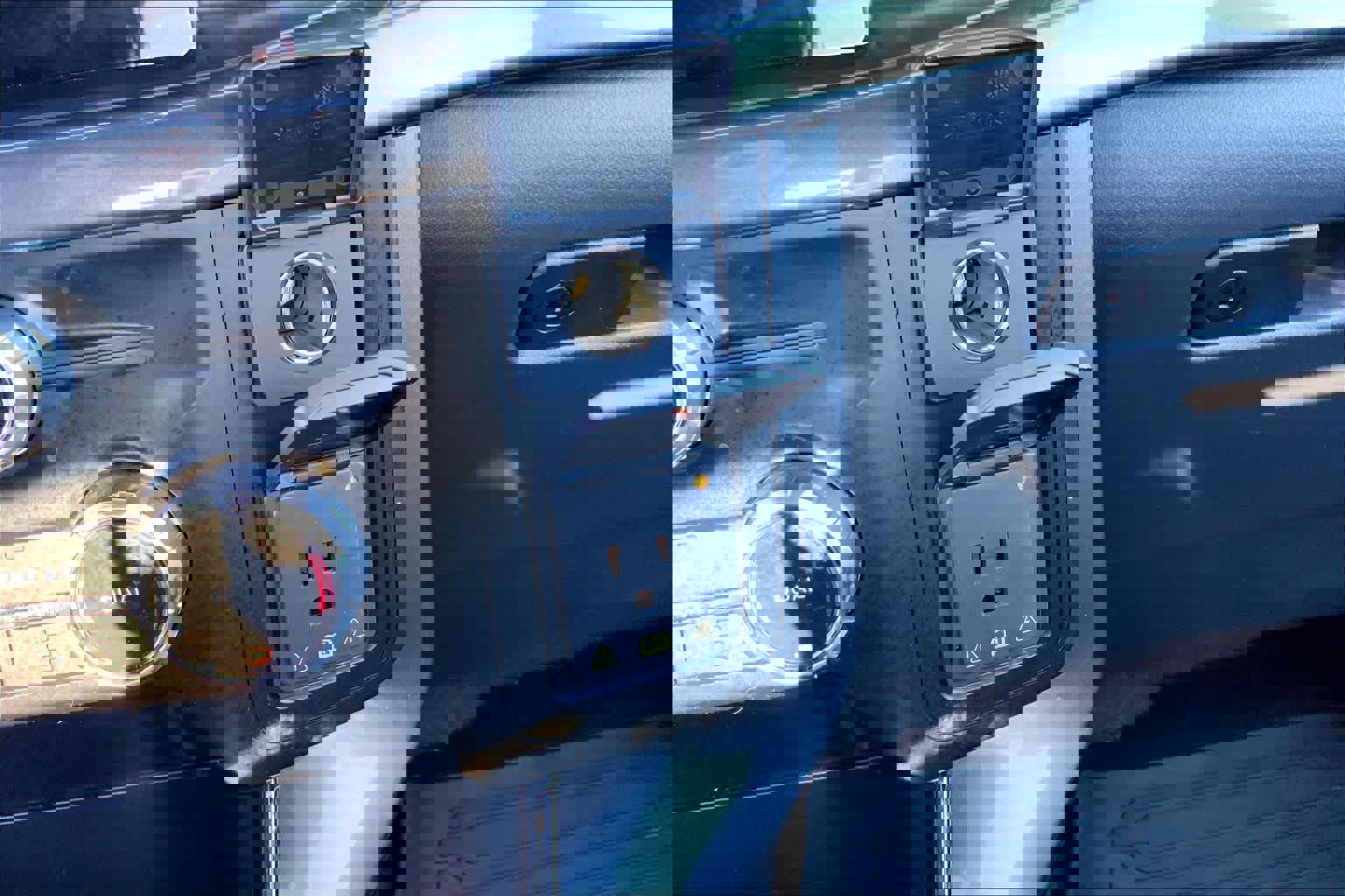 Certified 2023 Ford F150 XLT w/ Equipment Group 302A High image 33