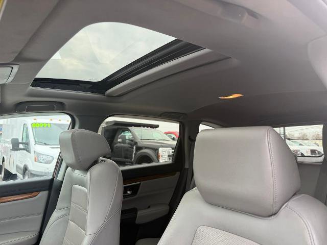 Used 2019 Honda CR-V Touring image 7