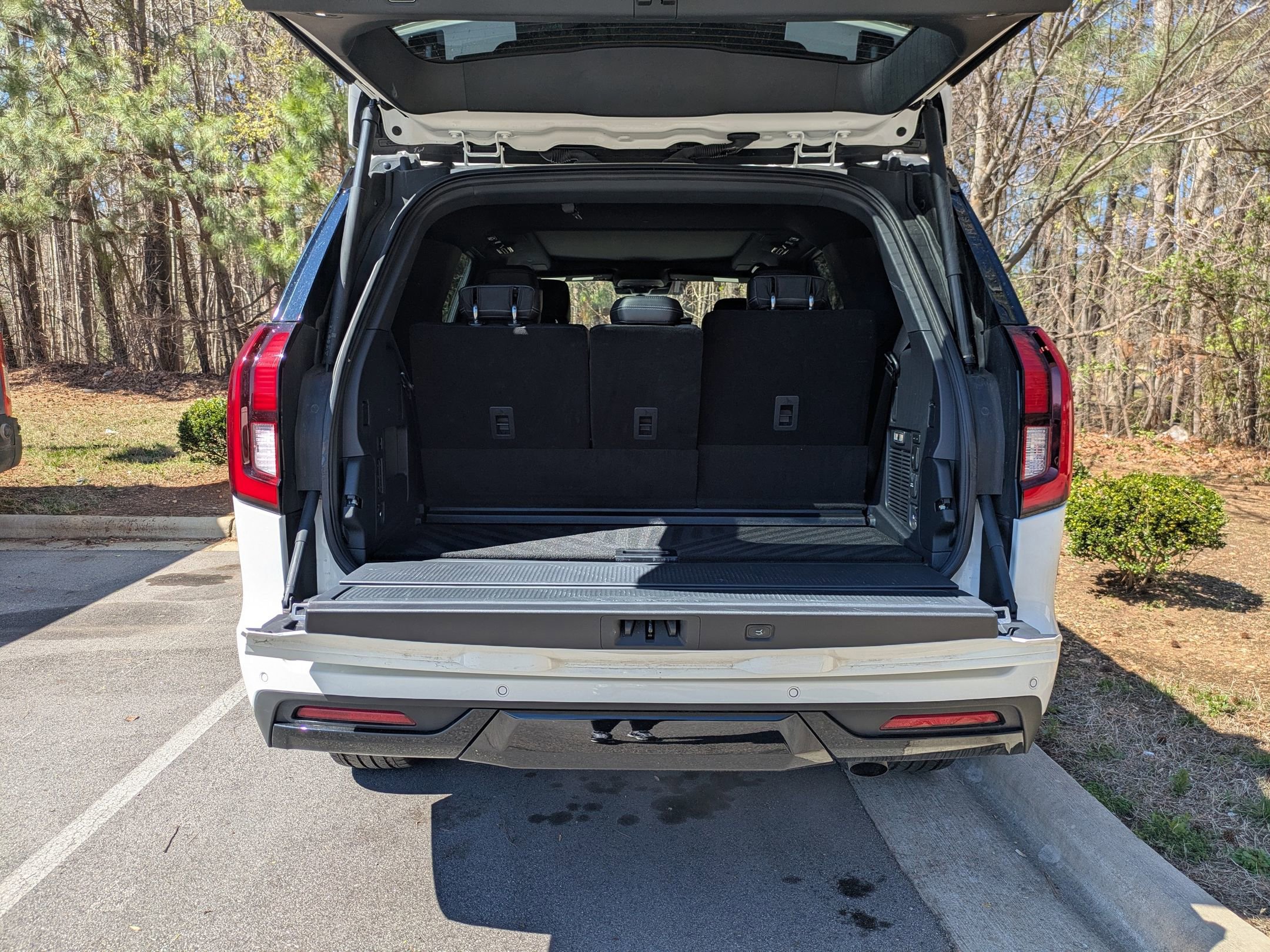 Certified 2025 Ford Expedition Platinum w/ Stealth Performance Package image 33