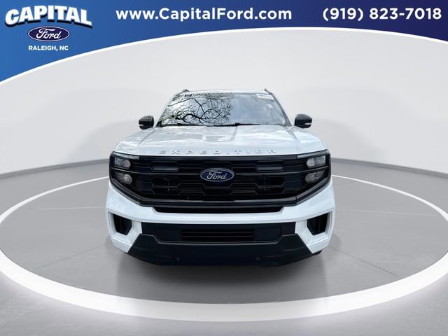Certified 2025 Ford Expedition Active image 9