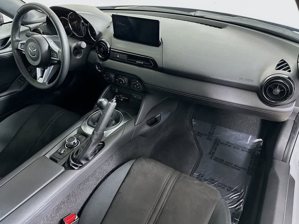 Used 2024 MAZDA MX-5 Miata Club RWD image 28