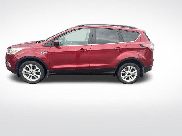 Certified 2017 Ford Escape SE w/ Equipment Group 201A AWD/4WD image 2