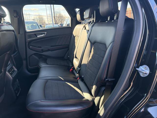 Certified 2022 Ford Edge ST-Line w/ Class II Trailer Tow Package image 14