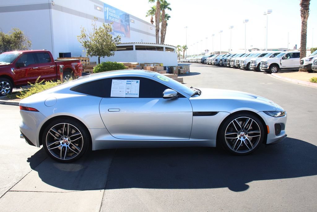 Used 2022 Jaguar F-TYPE Coupe RWD image 10
