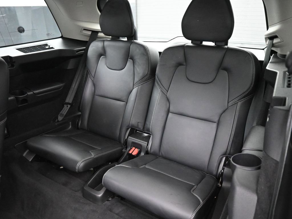 Used 2023 Volvo XC90 B6 Ultimate w/ Protection Package Premier image 46