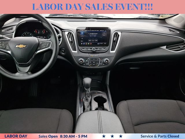 Used 2025 Chevrolet Malibu LT FWD image 15