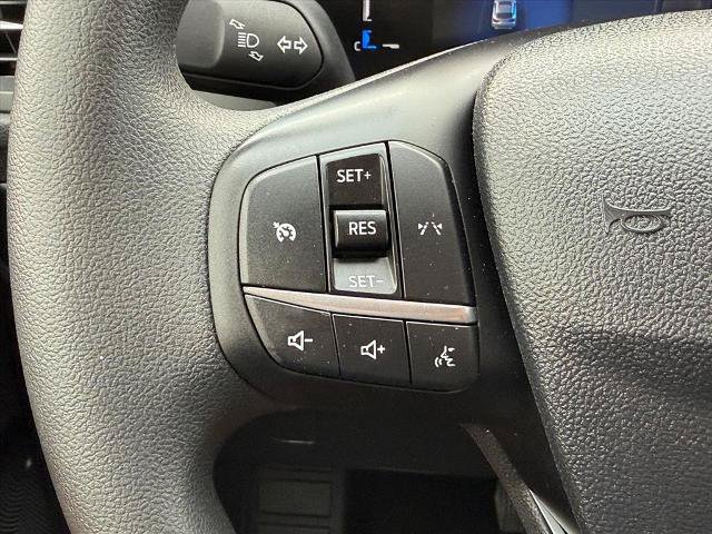 Certified 2025 Ford Escape Active AWD/4WD image 15