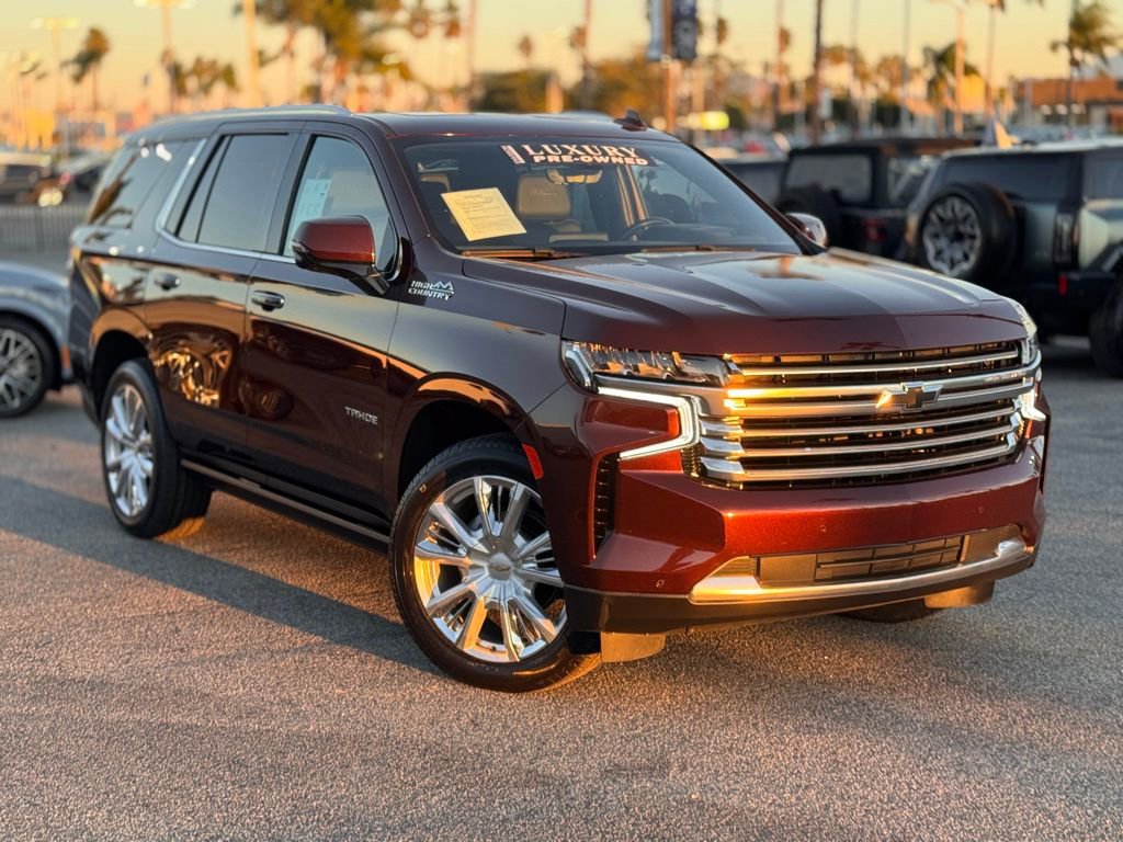 Used 2022 Chevrolet Tahoe High Country image 2