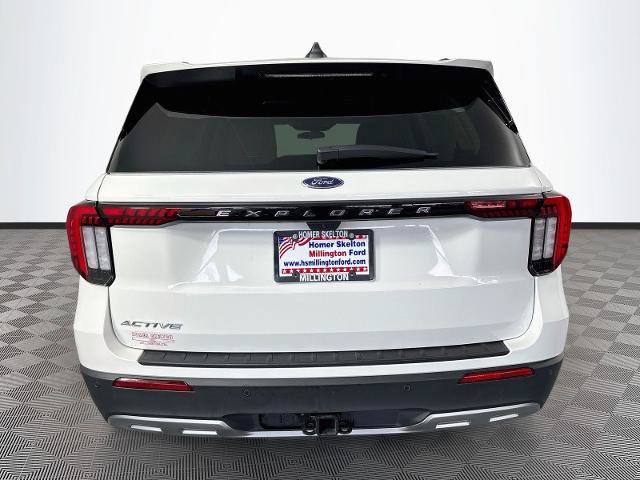 Certified 2025 Ford Explorer Active w/ Active Comfort Package RWD image 6