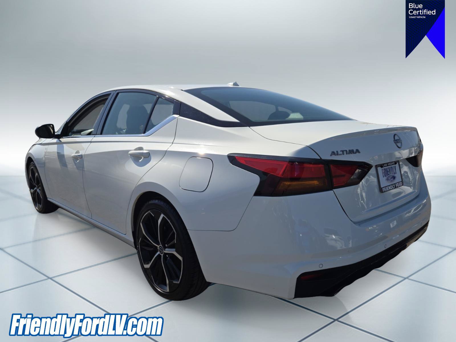 Used 2024 Nissan Altima 2.5 SR FWD image 4
