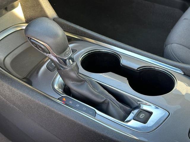 Used 2024 Chevrolet Malibu LT FWD image 20