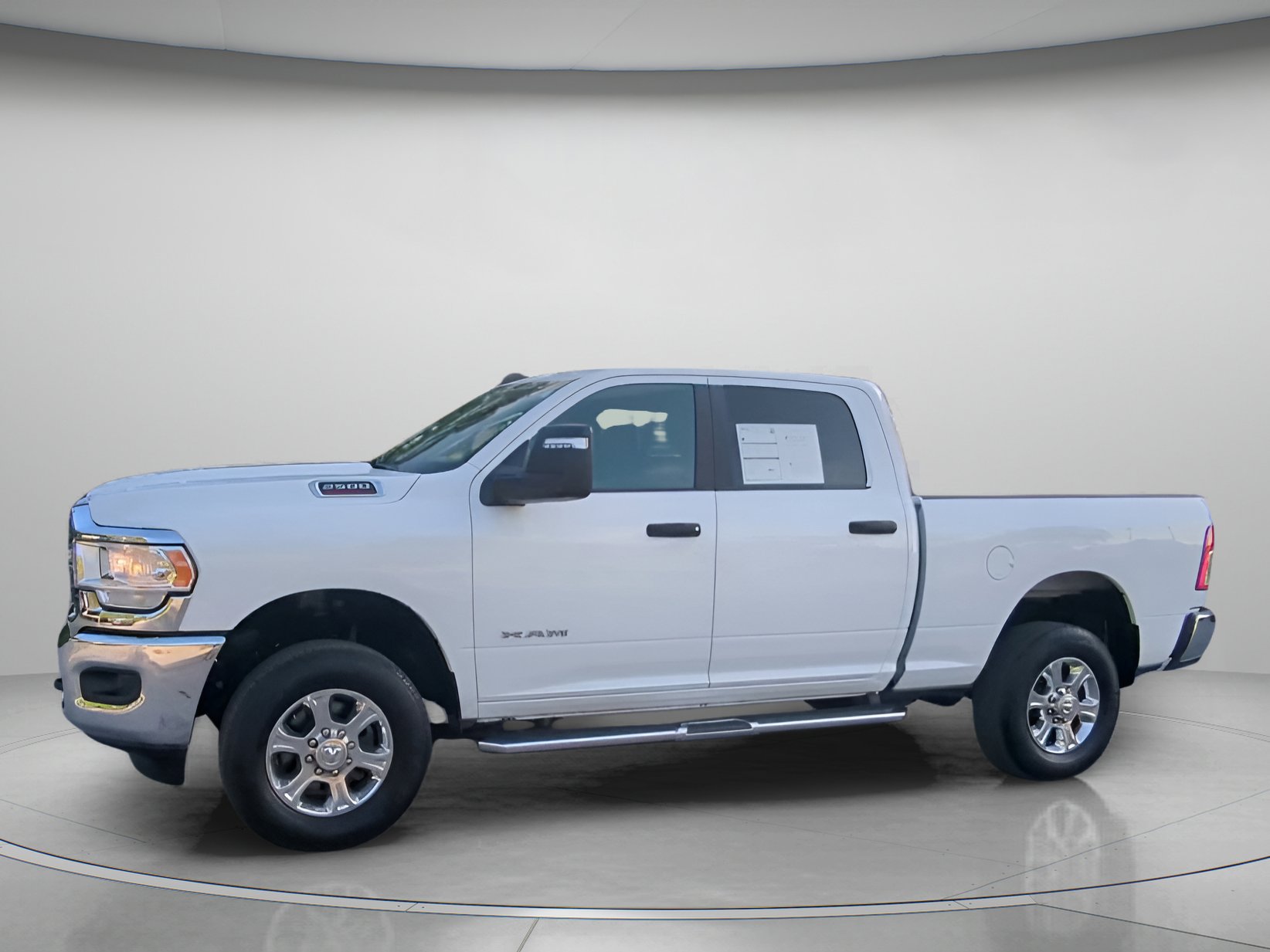 Used 2024 RAM 2500 Big Horn AWD/4WD image 14