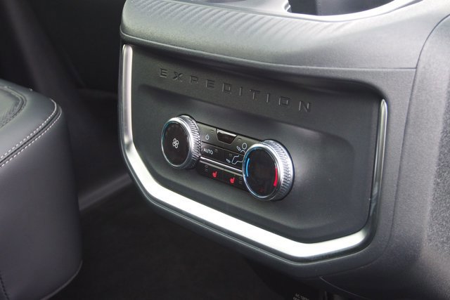 Certified 2025 Ford Expedition Max Platinum w/ Stealth Performance Package image 15