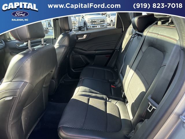Certified 2023 Ford Escape ST-Line w/ Tech Pack #1 image 16