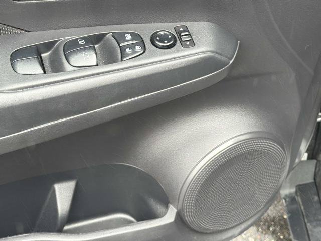 Used 2024 Nissan Kicks S FWD image 11