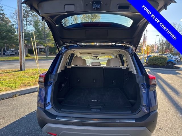 Used 2023 Nissan Rogue SV image 7