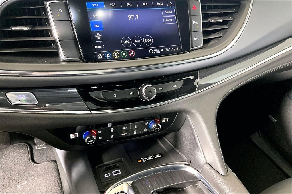 Used 2024 Buick Enclave Premium image 26