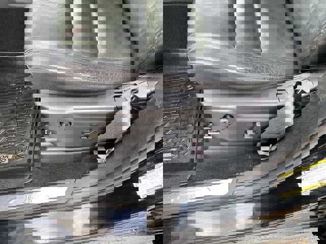 Used 2020 Jeep Grand Cherokee Limited image 12