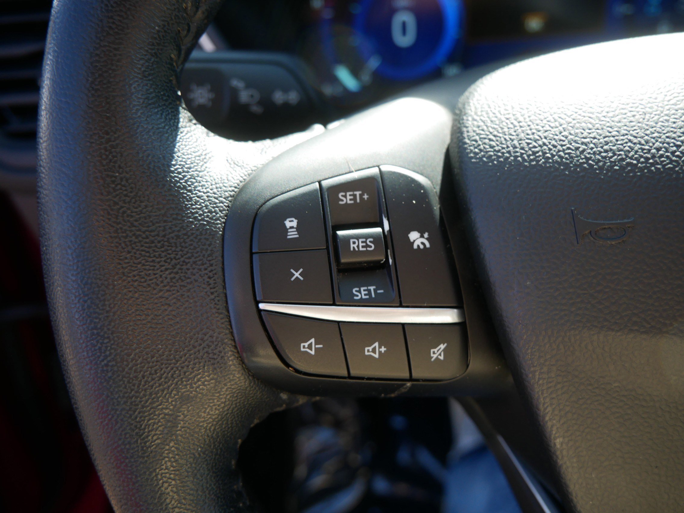 Certified 2020 Ford Escape SE Sport image 37