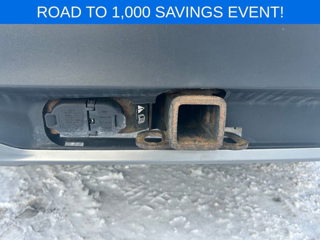 Certified 2022 Ford Explorer XLT w/ Equipment Group 202A image 44