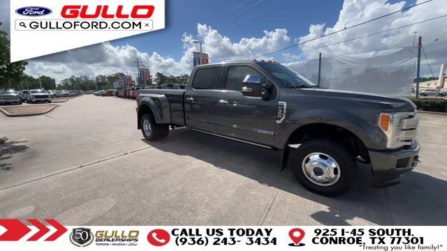 Certified 2017 Ford F350 Platinum w/ Platinum Ultimate Package AWD/4WD image 2