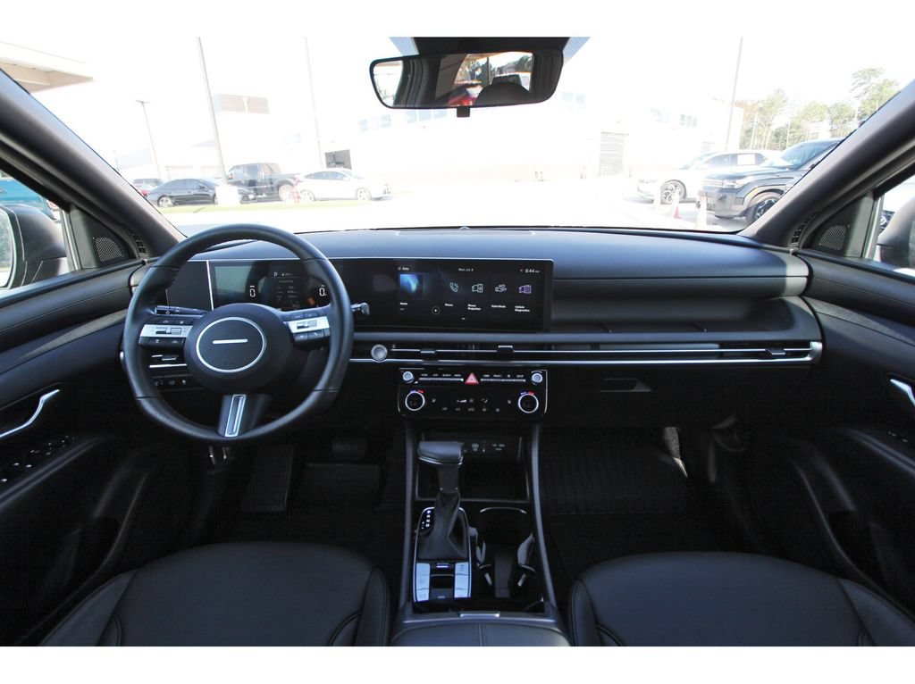Used 2025 Hyundai Tucson XRT FWD image 12