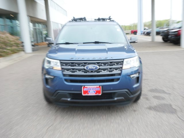 Certified 2018 Ford Explorer XLT w/ Equipment Group 202A AWD/4WD image 2