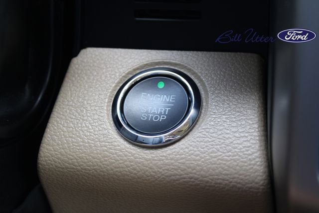 Certified 2020 Ford F250 Lariat w/ Lariat Ultimate Package AWD/4WD image 24