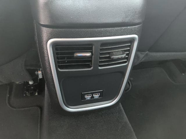 Used 2022 Chrysler 300 Touring w/ Sport Appearance Package image 13