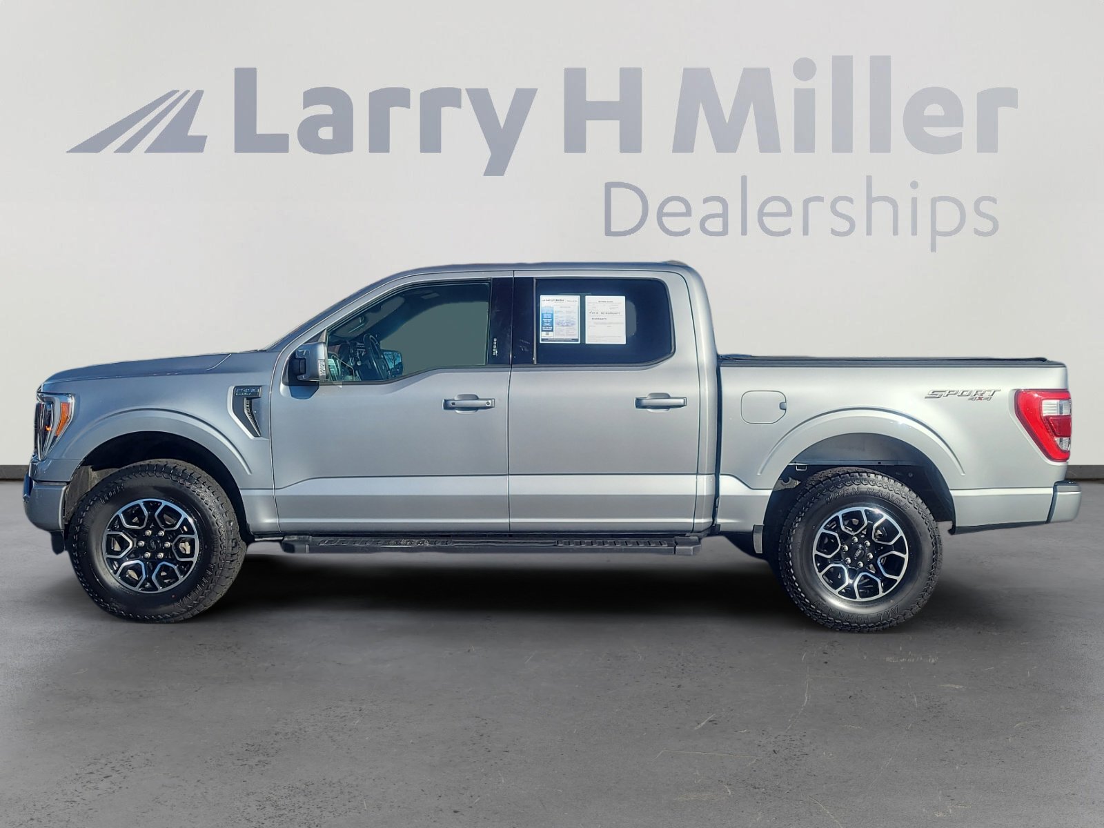 Certified 2021 Ford F150 Lariat w/ Equipment Group 502A High image 2