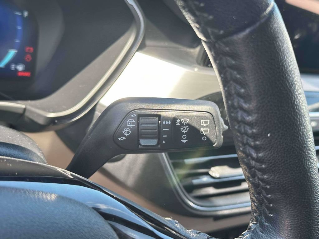 Certified 2021 Ford Escape Titanium AWD/4WD image 26