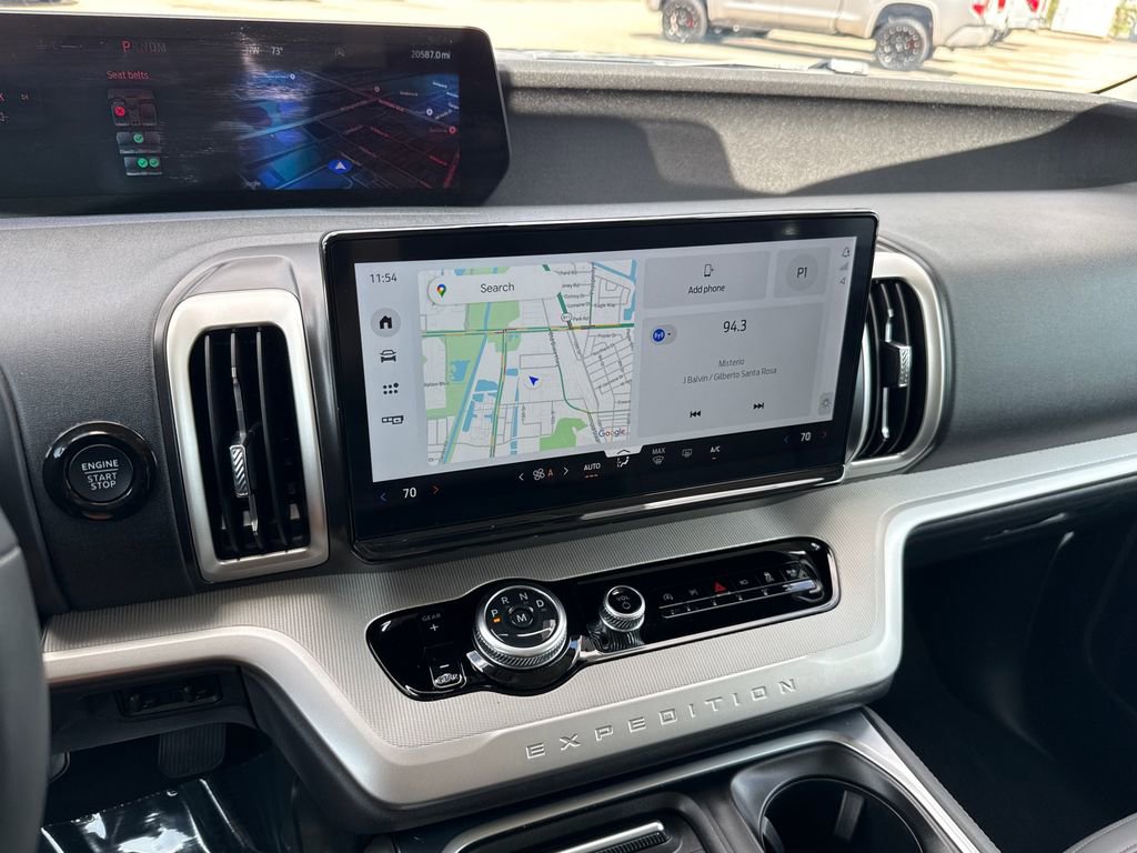 Certified 2025 Ford Expedition Max Active image 18