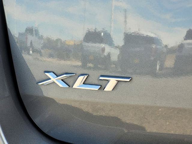 Certified 2021 Ford Explorer XLT w/ Equipment Group 202A RWD image 11