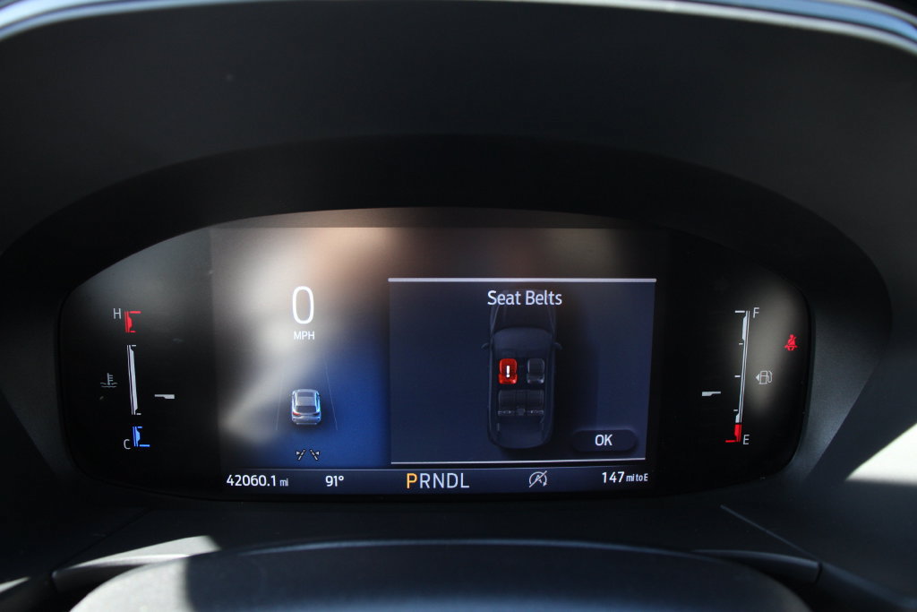 Certified 2025 Ford Escape ST-Line Select AWD/4WD image 31