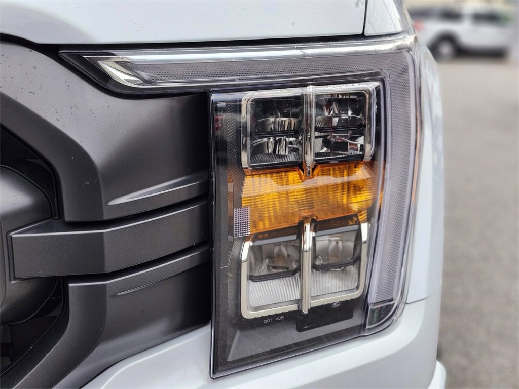 Certified 2022 Ford F150 XLT w/ Equipment Group 302A High image 10