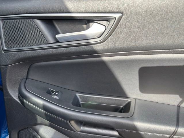 Certified 2021 Ford Edge SE image 19