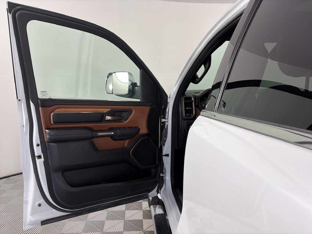 Used 2021 RAM 1500 Limited w/ Bed Utility Group AWD/4WD image 10
