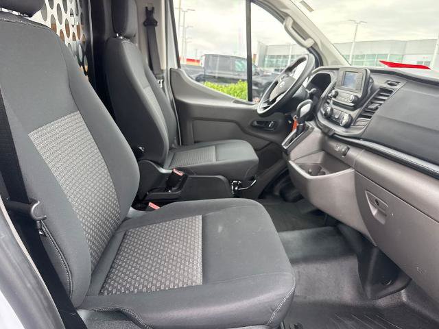 Certified 2025 Ford Transit 250 Low Roof w/ Exterior Upgrade Package RWD image 9