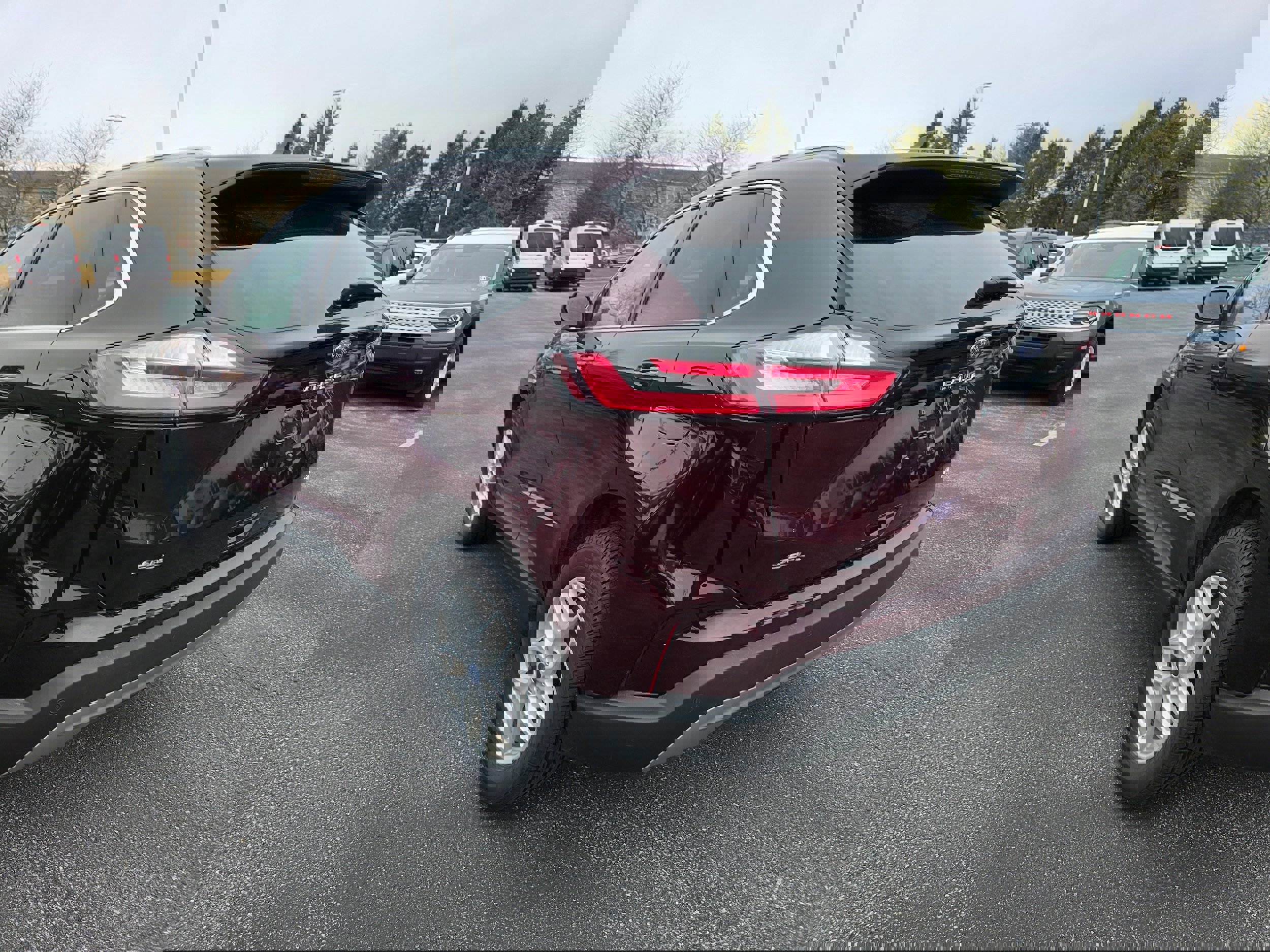 Certified 2022 Ford Edge SEL w/ Convenience Package image 5