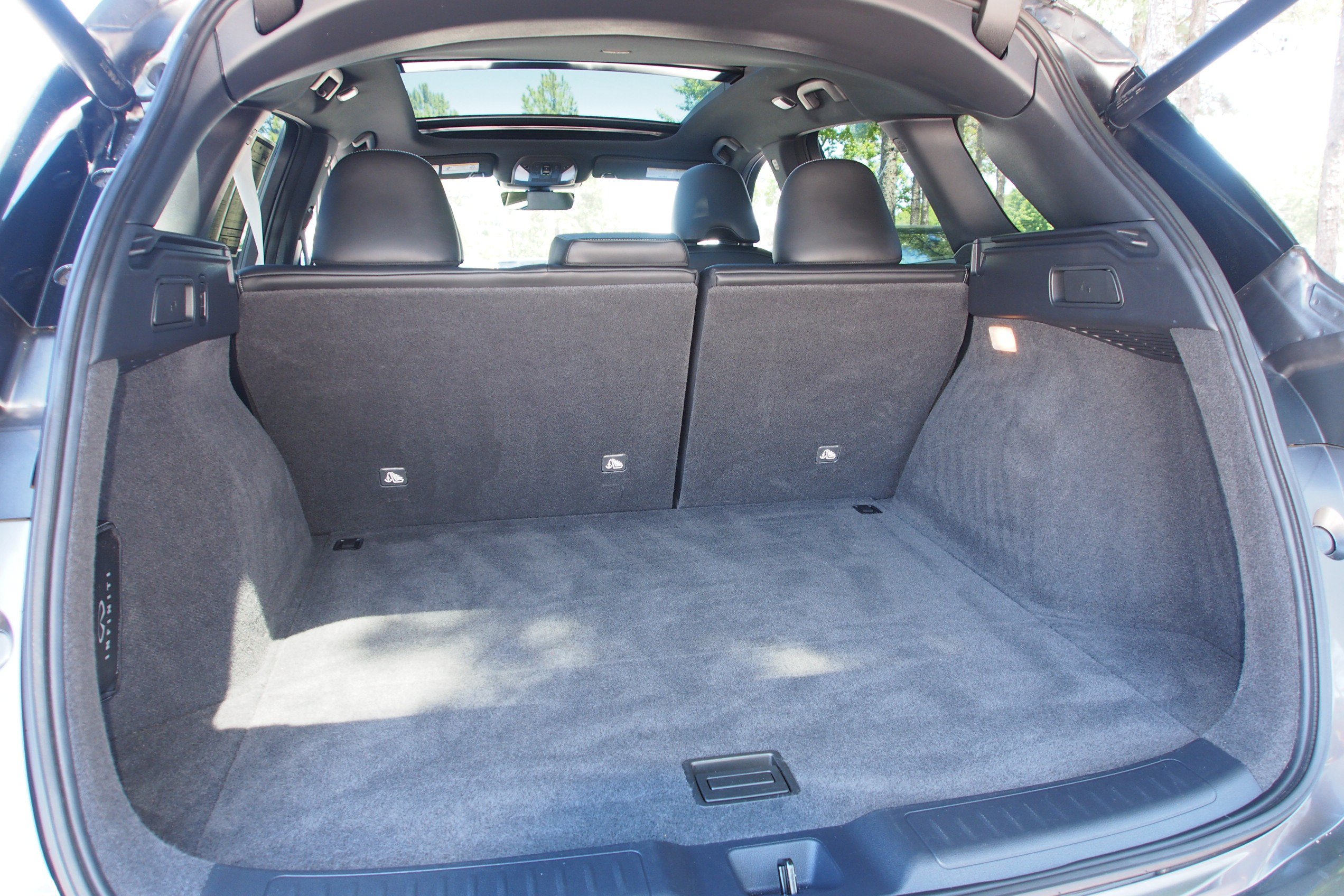 Used 2023 INFINITI QX50 Sport FWD image 17